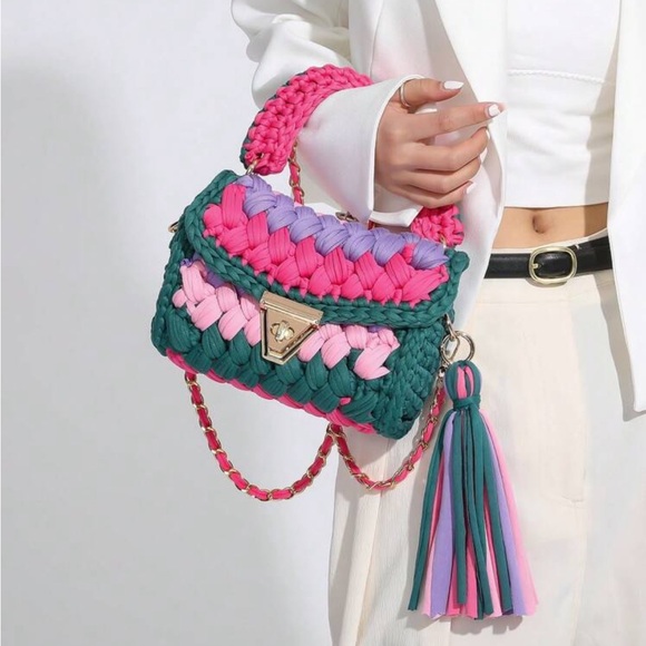 HAND WOVEN CLOTH BAG - Picture 4 of 8